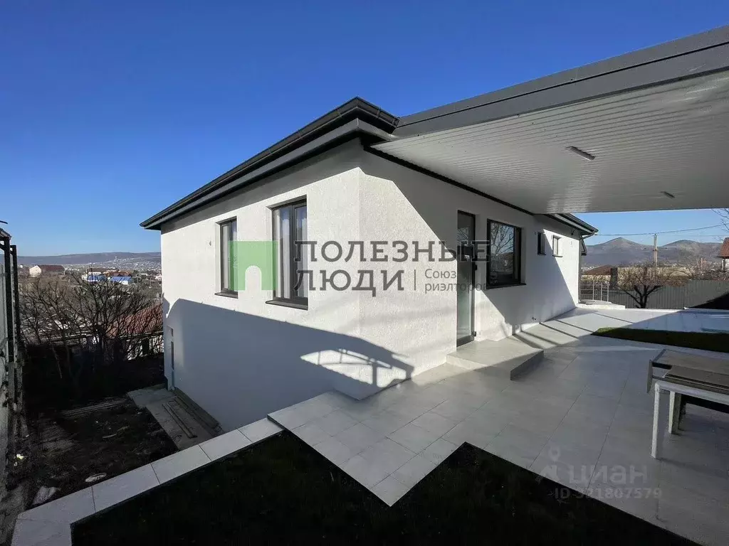 Дом в Краснодарский край, Новороссийск Цемдолина тер., ул. Спортивная, ... - Фото 0