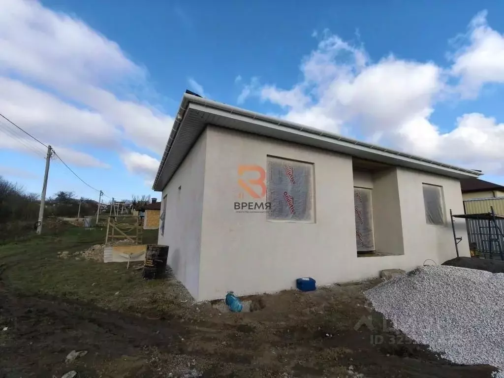 Дом в Севастополь с. Осипенко, пер. Багряный (106 м) - Фото 2