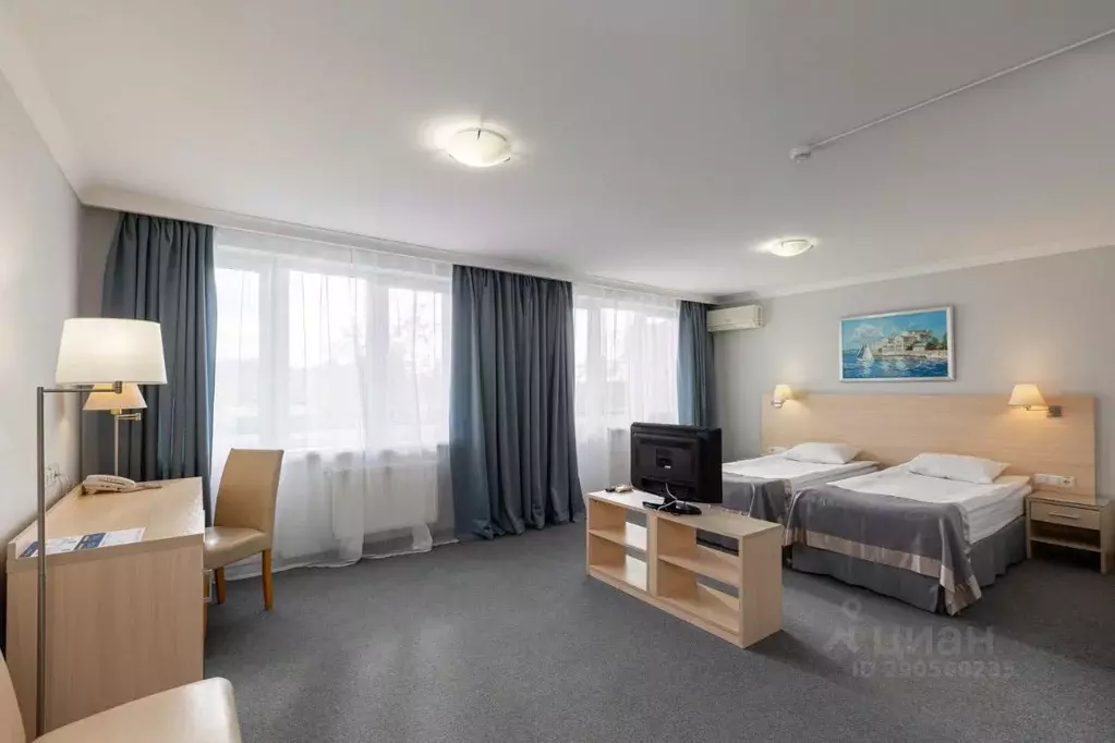 Комната Севастополь просп. Героев Сталинграда, 22 (35.0 м) - Фото 0