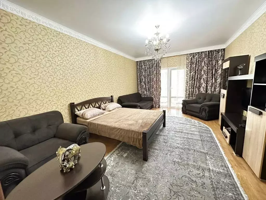 2-к кв. Ставропольский край, Ессентуки ул. Нелюбина, 25/1 (100.0 м) - Фото 1
