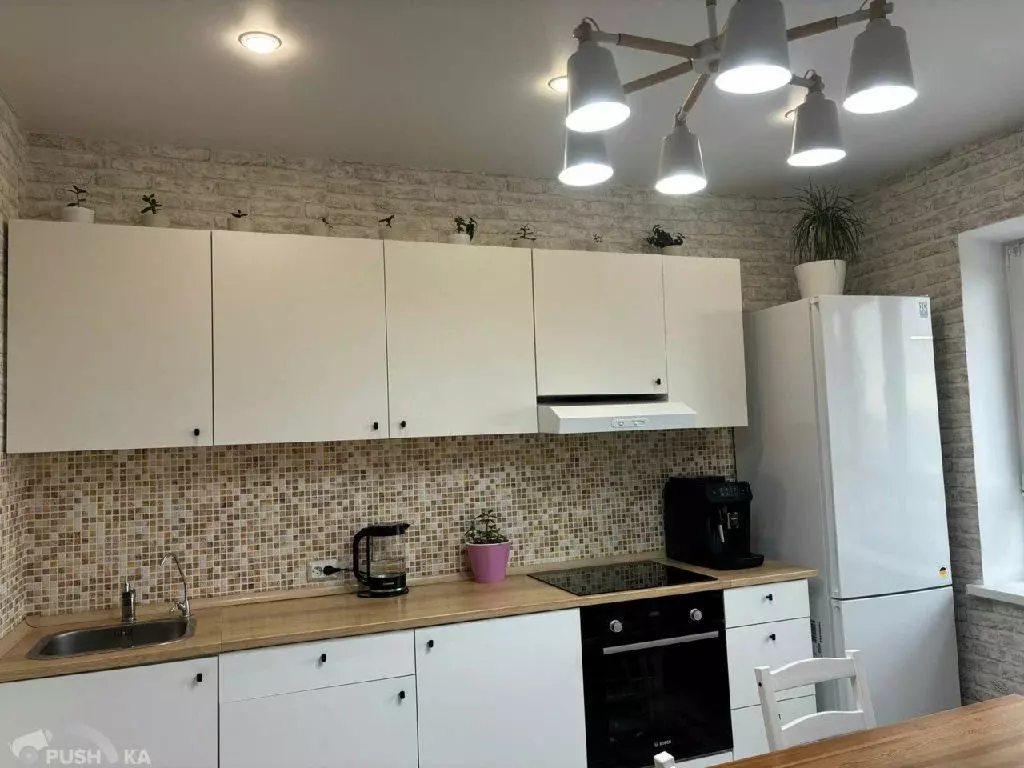 Продается 2-комнатная квартира - Фото 1