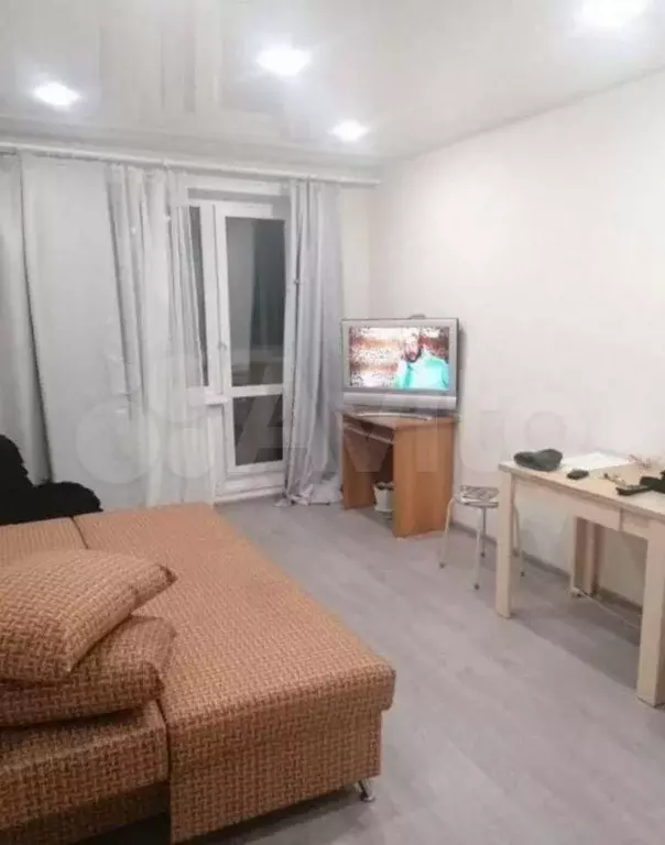 Комната 18 м в 4-к., 3/5 эт. - Фото 1