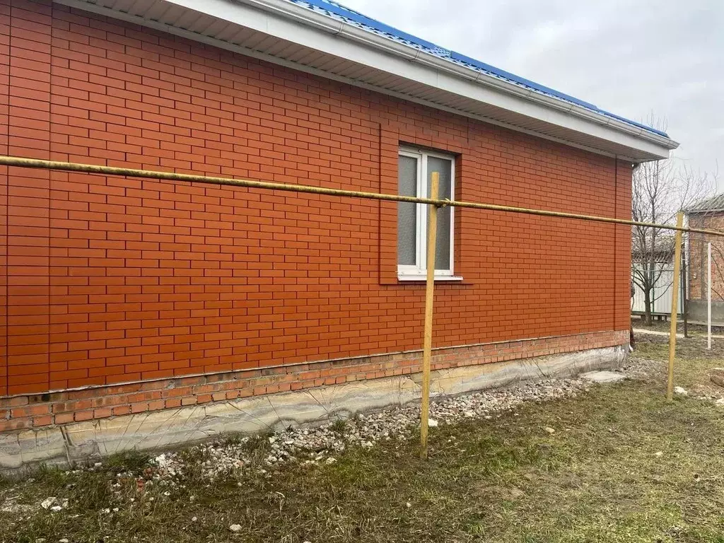 Дом в Ростовская область, Батайск ул. Максима Горького, 466 (99 м) - Фото 1
