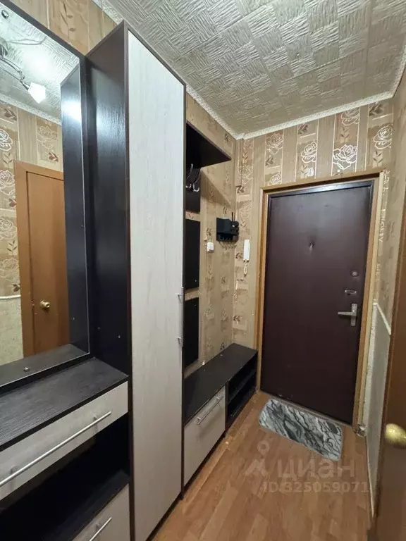 2-к кв. Псковская область, Псков Текстильная ул., 12 (45.0 м) - Фото 1