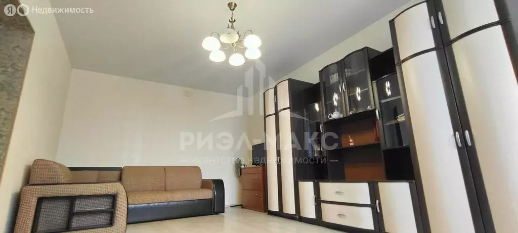 2-комнатная квартира: Брянск, Степная улица, 12 (58.2 м) - Фото 0