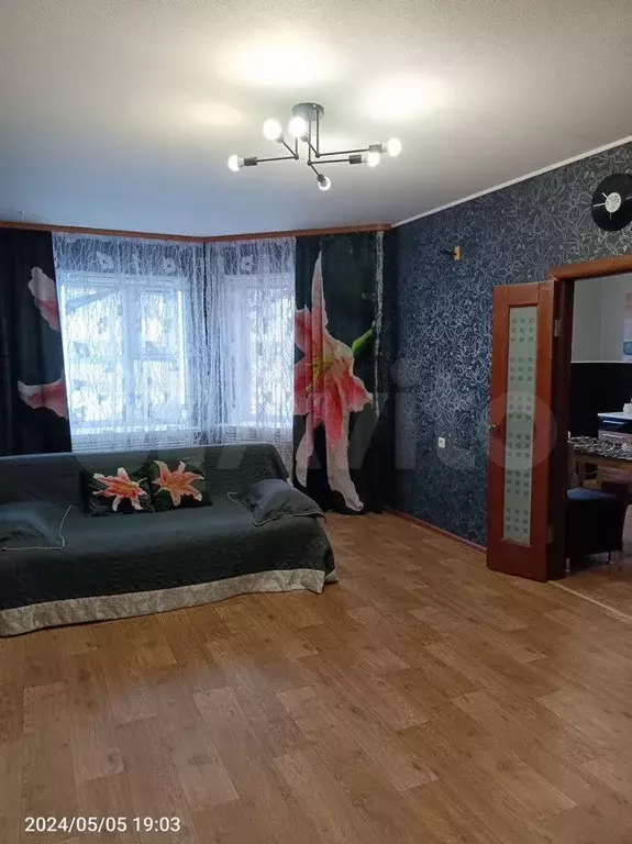 3-к. квартира, 70,5 м, 1/9 эт. - Фото 0