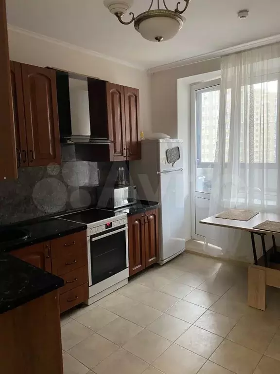 1-к. квартира, 40 м, 6/17 эт. - Фото 0