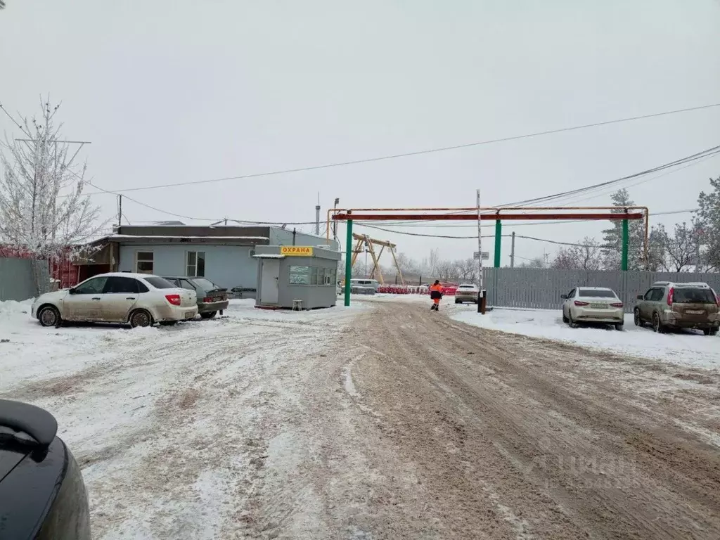 Склад в Саратовская область, пос. Зоринский с2 (1000 м) - Фото 1
