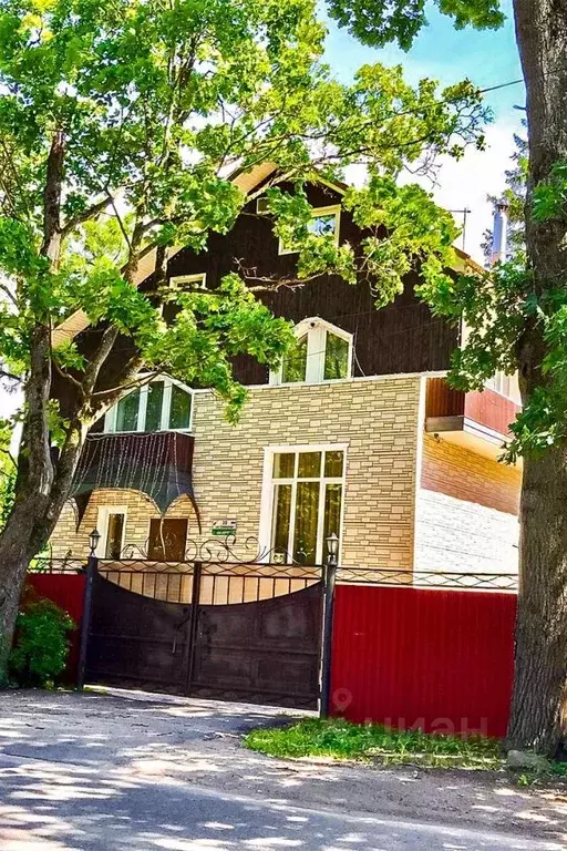 Дом в Ленинградская область, Гатчина Северная ул. (250 м) - Фото 2