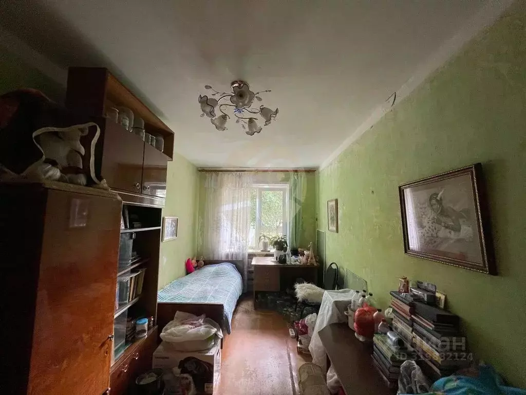 2-к кв. Белгородская область, Старый Оскол Интернациональный мкр,  ... - Фото 1