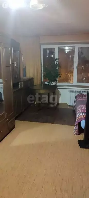 3-комнатная квартира: Тюмень, улица Республики, 196 (57 м) - Фото 1