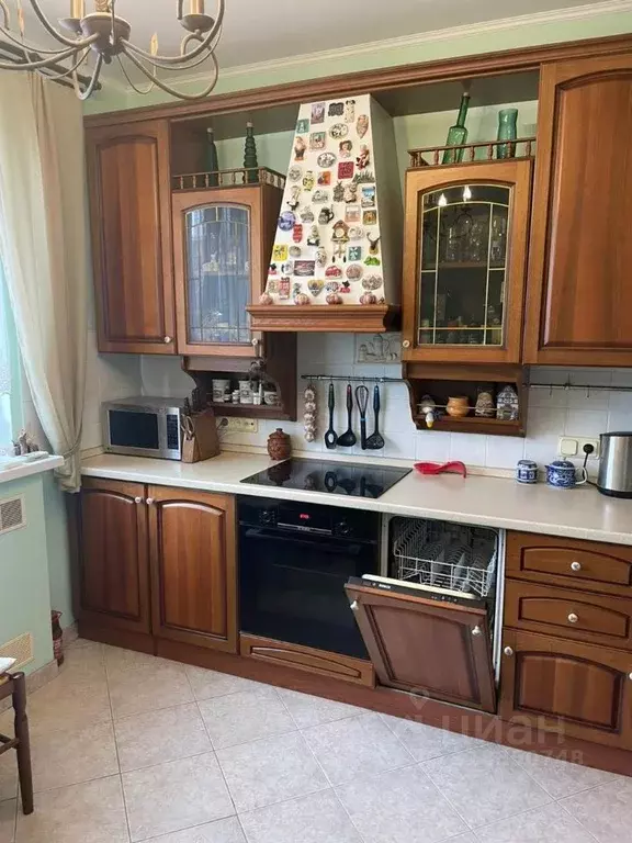 3-к кв. Москва ул. Герасима Курина, 44К1 (78.0 м) - Фото 0