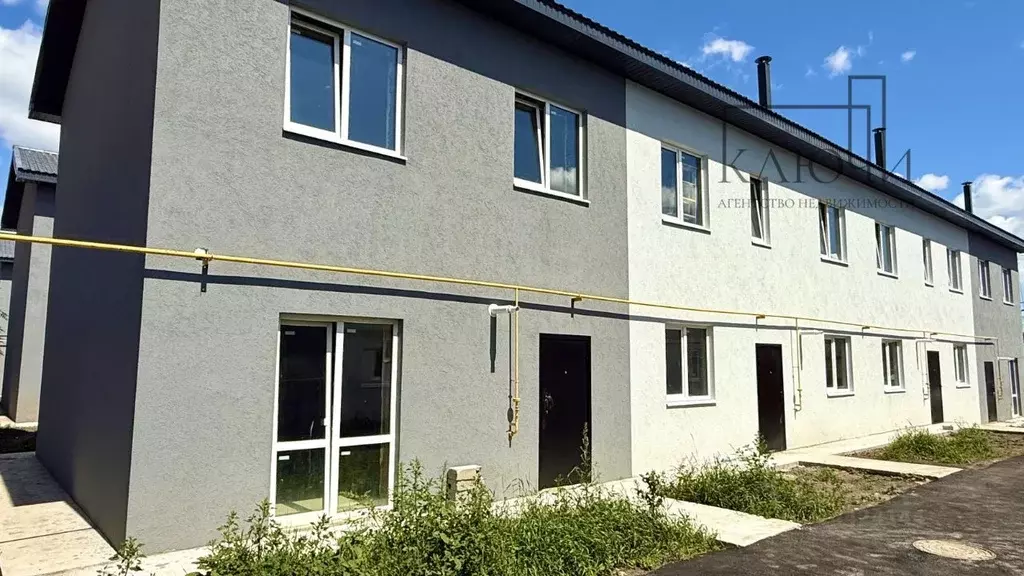 Таунхаус в Челябинская область, Магнитогорск ул. Новая (90 м) - Фото 1