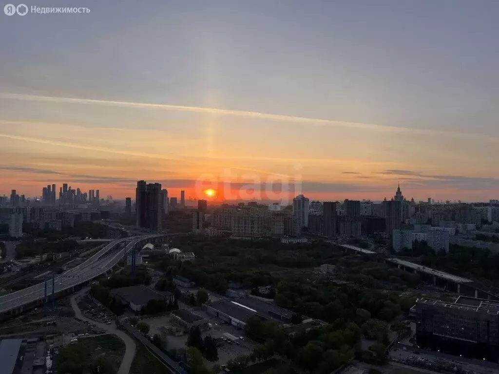 2-комнатная квартира: Москва, Мосфильмовская улица, 98к1 (60 м) - Фото 1