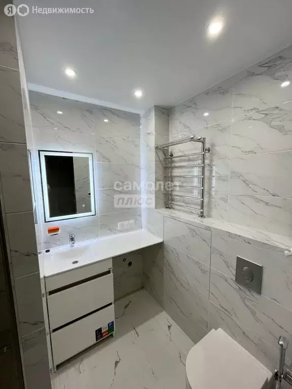2-комнатная квартира: Череповец, улица Дзержинского, 22А (60 м) - Фото 2