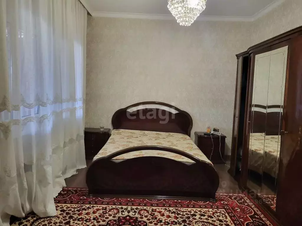 Дом в Адыгея, Майкоп ул. Кольцова (238 м) - Фото 1