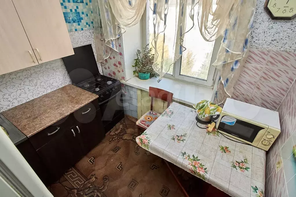 1-к. квартира, 30 м, 5/5 эт. - Фото 1