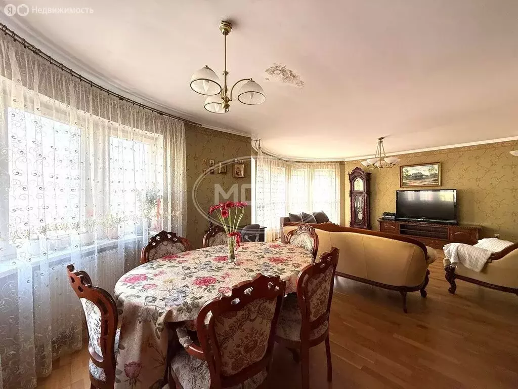 2-комнатная квартира: Калининград, улица Аксакова, 104 (155.5 м) - Фото 2