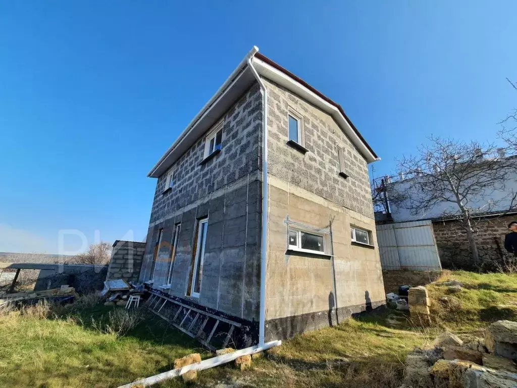 Дом в Севастополь Горный дачный потребительский кооператив, 289 (90 м) - Фото 1