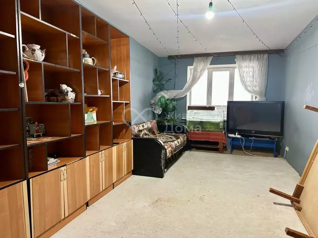 3-к кв. Волгоградская область, Волгоград ул. Милиционера Буханцева, 18 ... - Фото 1