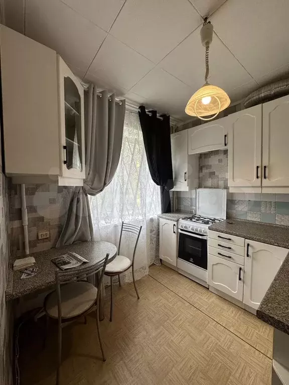 1-к. квартира, 30 м, 1/5 эт. - Фото 0