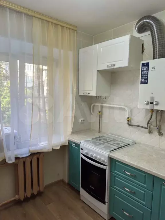 2-к. квартира, 43 м, 2/5 эт. - Фото 0