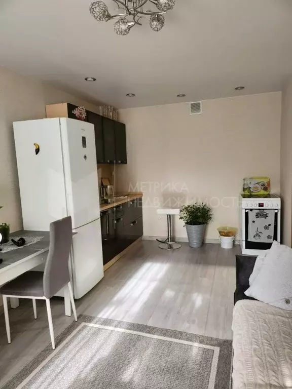 1-к кв. Тюменская область, Тюмень Олимпийская ул., 30 (33.9 м) - Фото 1