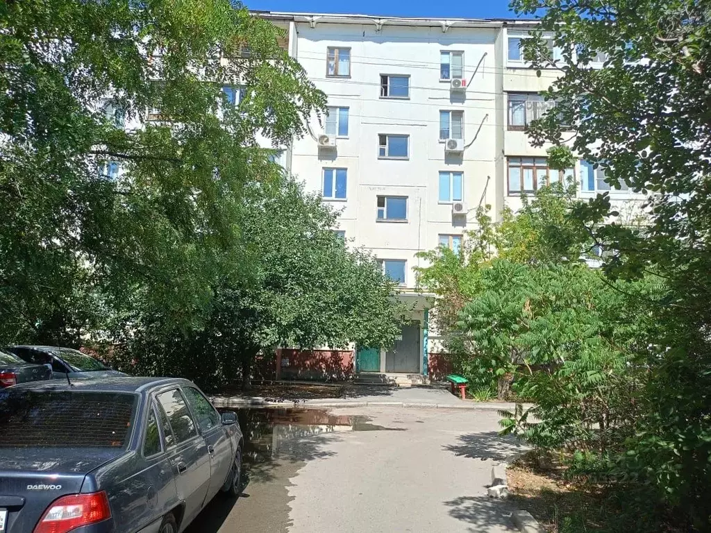 1-к кв. Волгоградская область, Волжский ул. Пушкина, 198 (39.7 м) - Фото 0