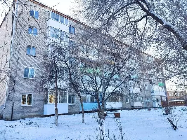 1-комнатная квартира: Ирбит, улица Калинина, 34 (31.6 м) - Фото 0