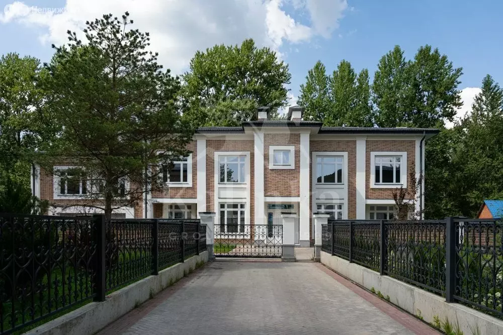 Дом в Семёнково, КП Азарово южное (660 м) - Фото 0