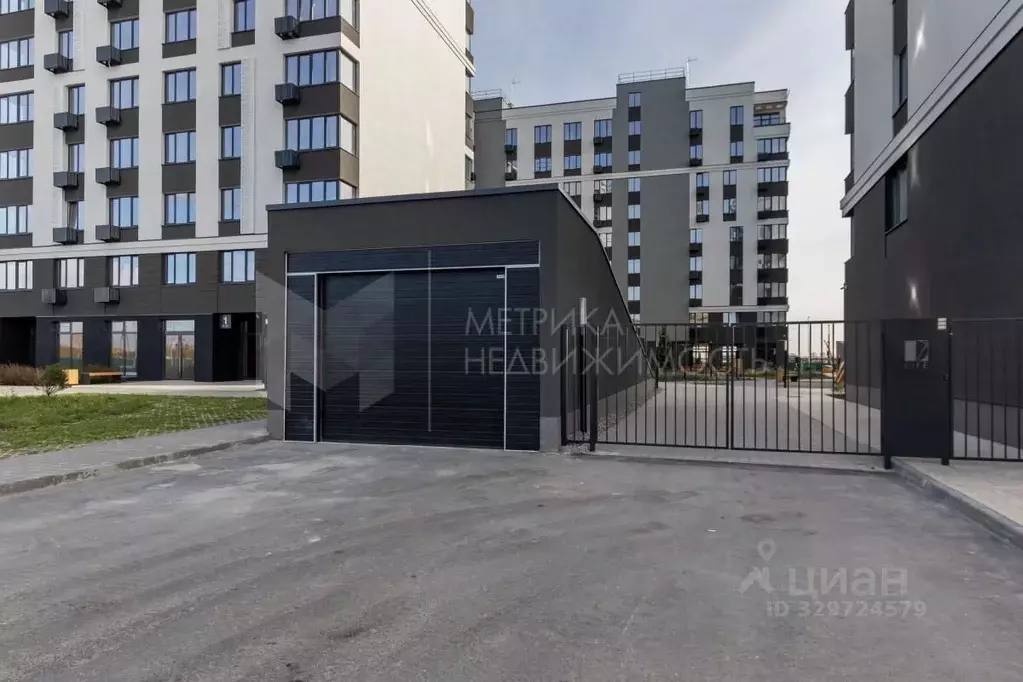 Гараж в Тюменская область, Тюмень ул. Тимофея Кармацкого, 3 (20 м) - Фото 1