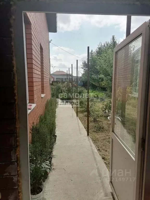 Дом в Краснодарский край, Абинск Ипподромная ул., 44 (180 м) - Фото 1