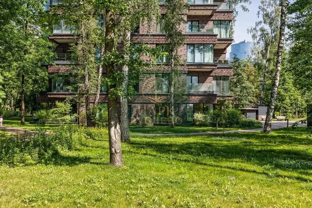 Гараж в Московская область, Красногорск Парк Рублево жилой комплекс, ... - Фото 2