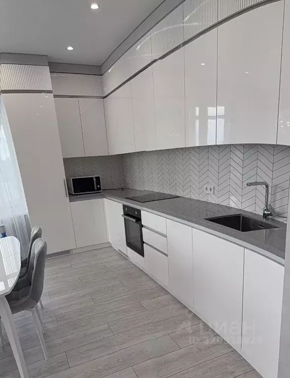 3-к кв. Пермский край, Пермь ул. Пушкина, 72 (122.7 м) - Фото 1