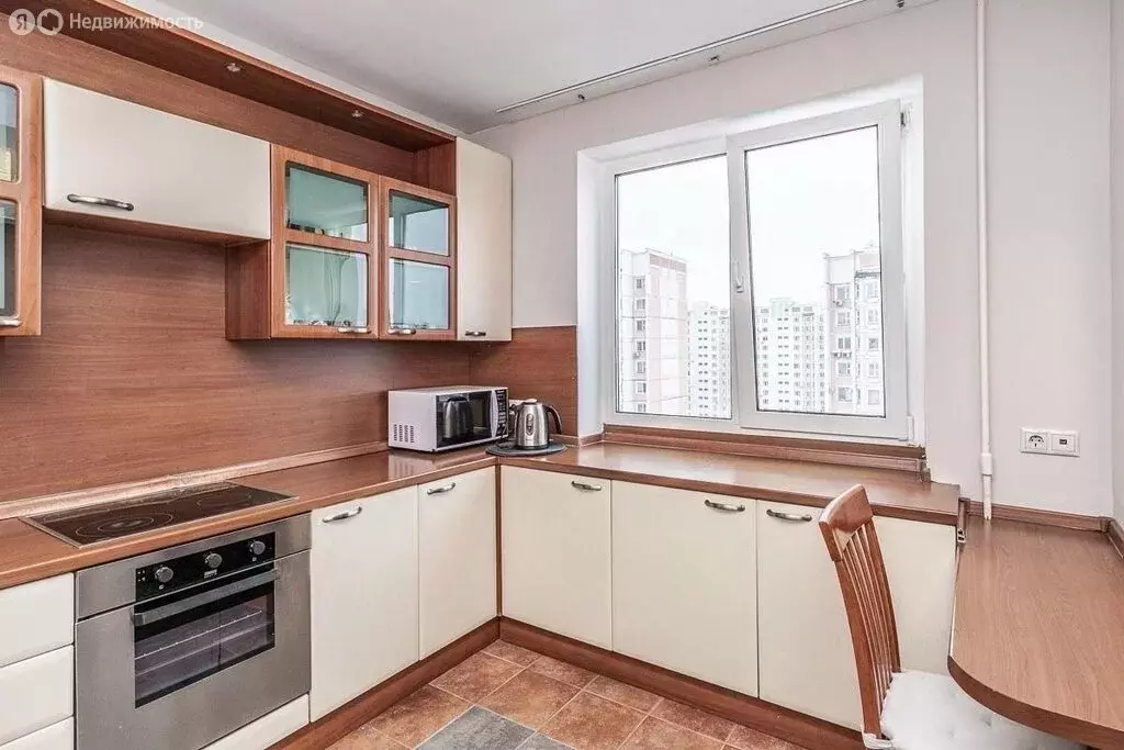 2-комнатная квартира: Москва, улица Академика Анохина, 7с2 (55 м) - Фото 0