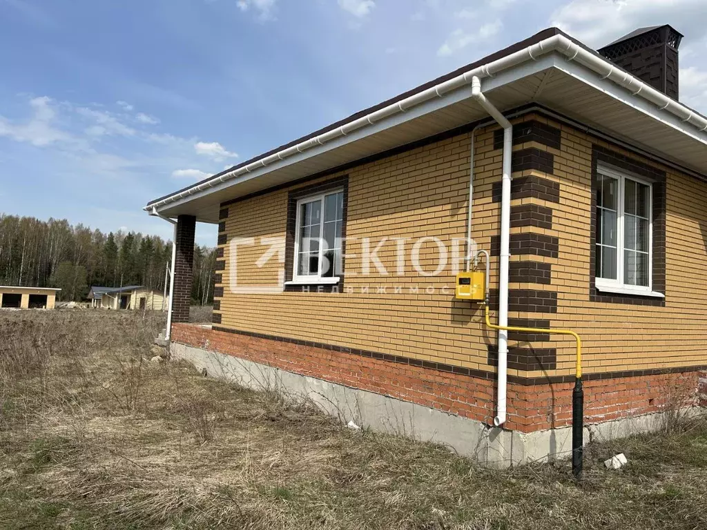 Дом в Ивановская область, Лежневский район, Сабиновское с/пос, д. ... - Фото 1