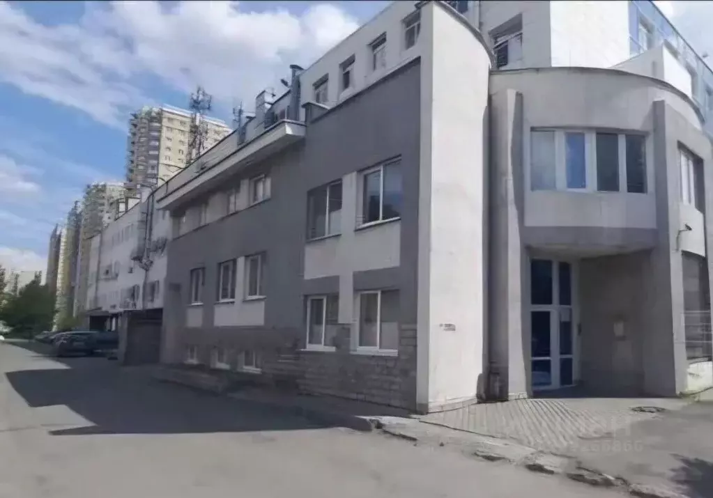 Офис в Свердловская область, Екатеринбург ул. Айвазовского, 53 (234 м) - Фото 1