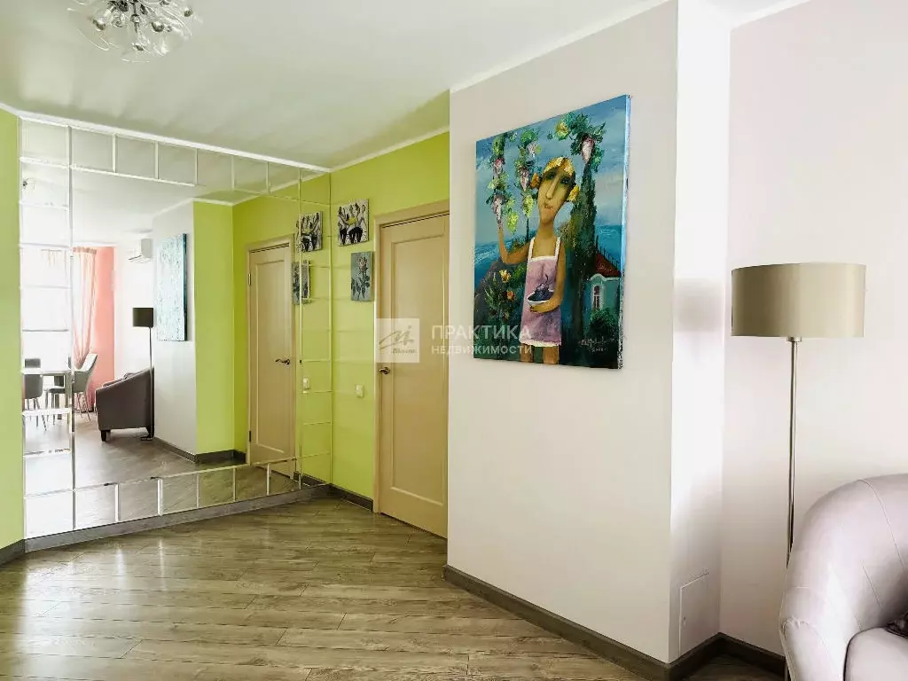 Продается 2-комнатная квартира - Фото 1