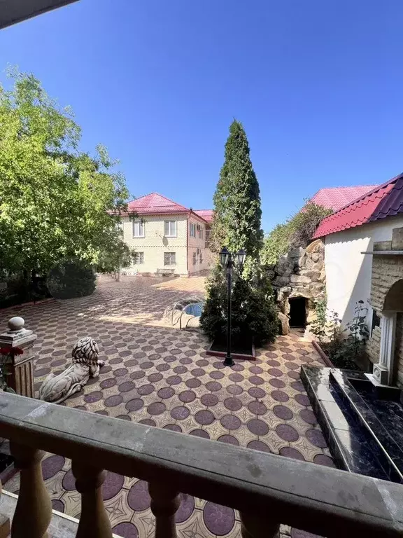 Дом 350 м на участке 9 сот. - Фото 1