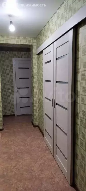 2-комнатная квартира: Саратов, улица имени Б.Н. Ерёмина, 3 (49.1 м) - Фото 0