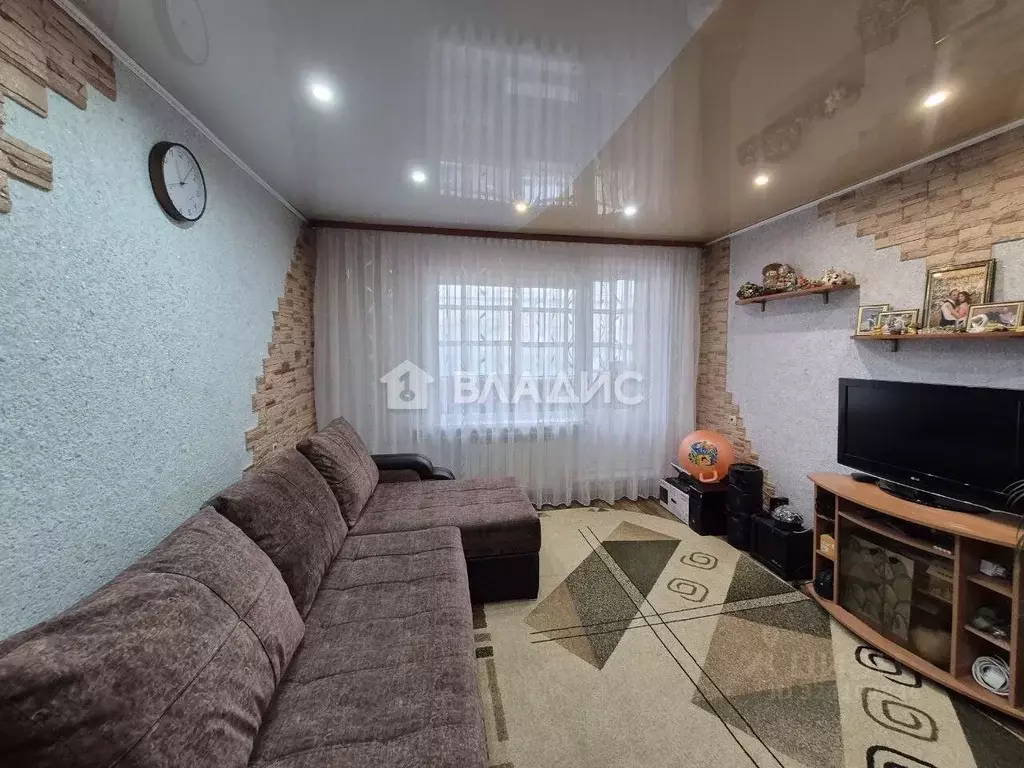 3-к кв. Бурятия, Улан-Удэ ул. Шумяцкого, 7 (65.6 м) - Фото 1