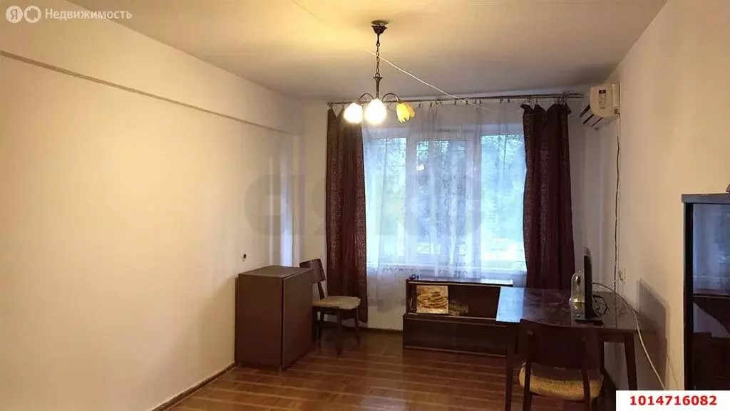 3-комнатная квартира: Краснодар, улица Фёдора Лузана, 15 (59 м) - Фото 1