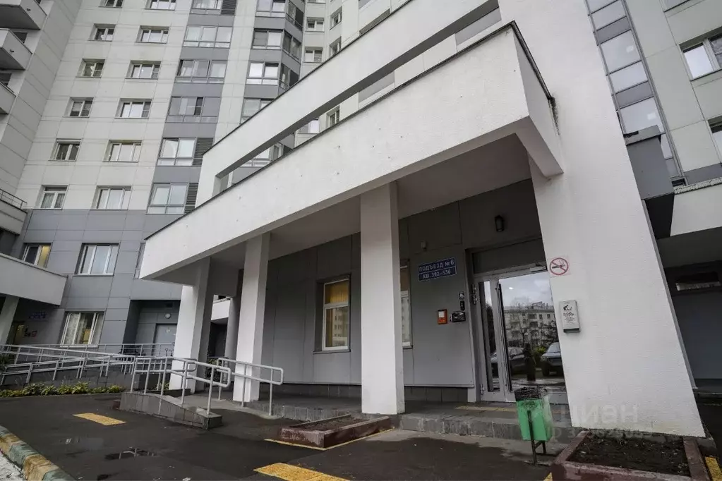 Гараж в Москва 1-й Нагатинский проезд, 11к1 (19 м) - Фото 1