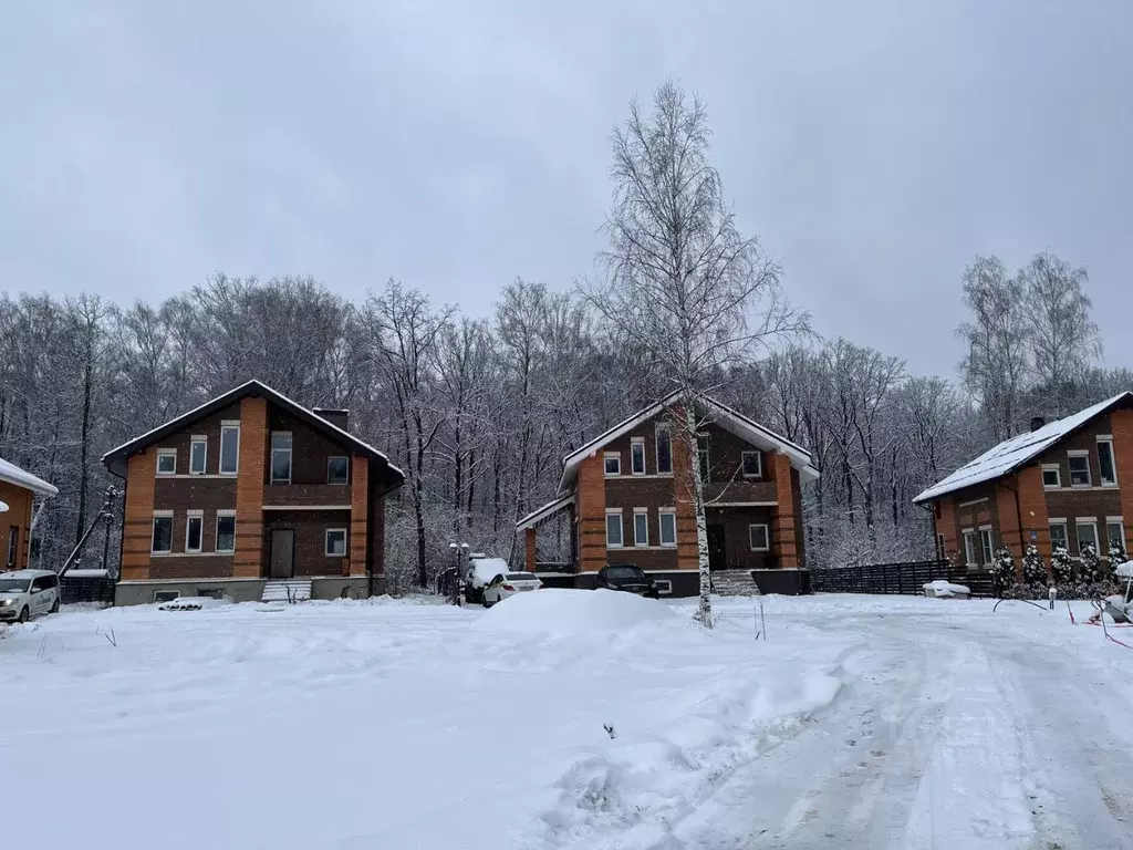 Участок в Московская область, Химки Клязьма-Старбеево мкр, Вашутино ... - Фото 1