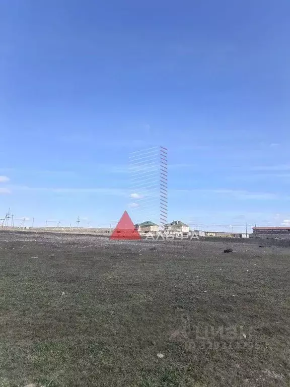 Участок в Крым, Черноморский район, Медведевское с/пос, с. Медведево ... - Фото 2