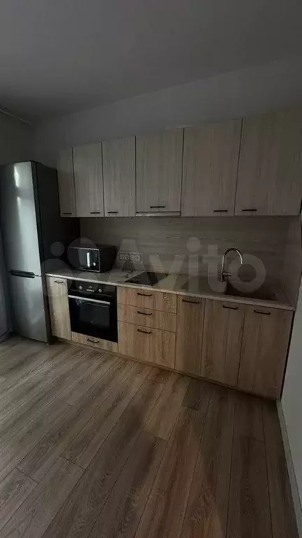 1-к. квартира, 42,1 м, 6/16 эт. - Фото 0