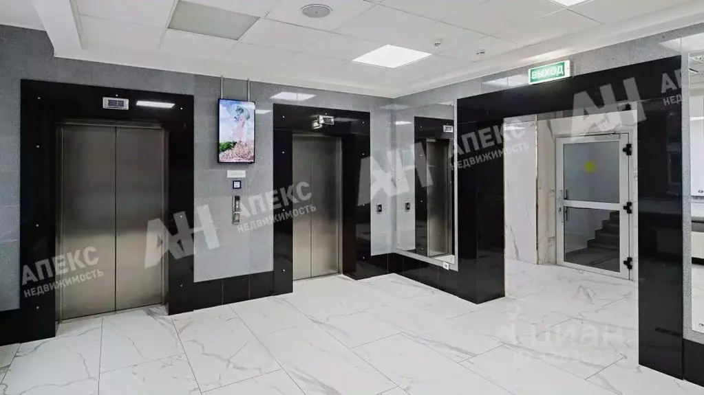 Помещение свободного назначения в Москва ул. Кржижановского, 14К3 (615 ... - Фото 1