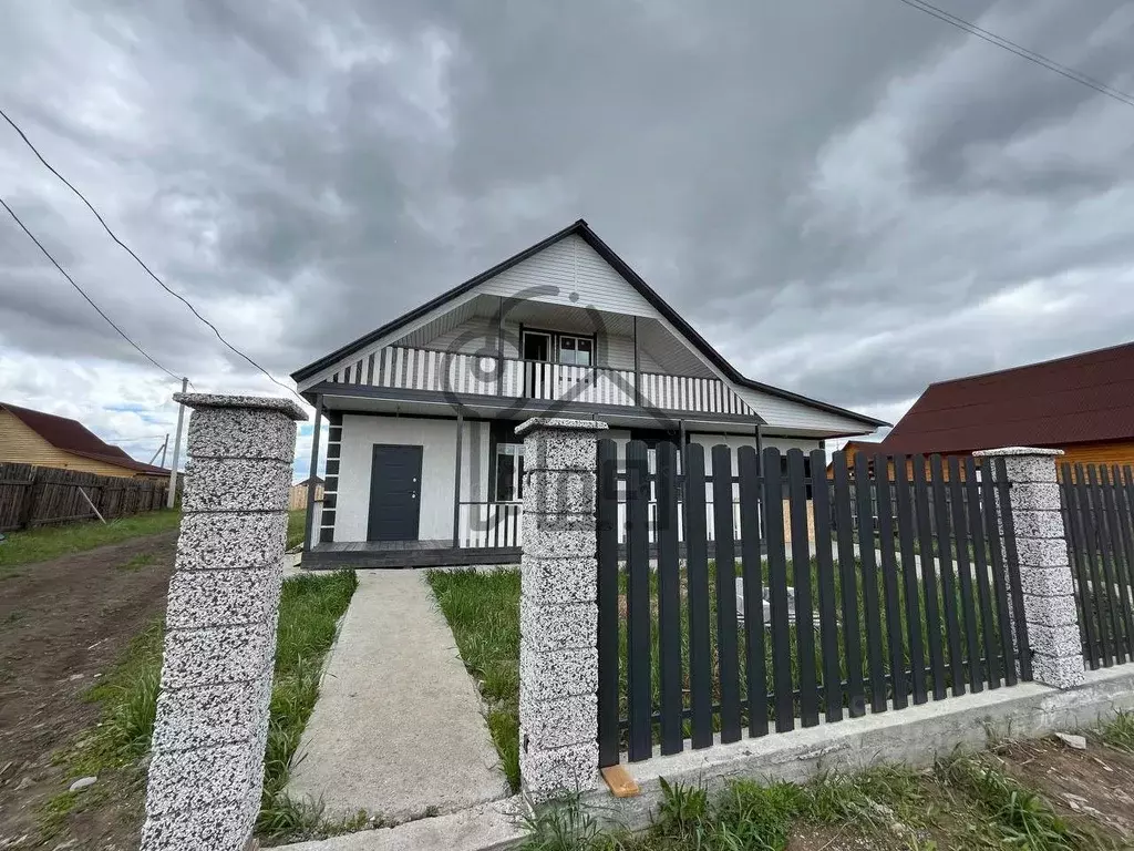 Дом в Иркутская область, Иркутский муниципальный округ, с. Хомутово ... - Фото 1