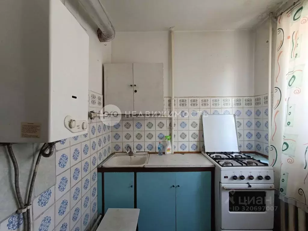 2-к кв. Рязанская область, Рязань ул. Фирсова, 18к1 (42.2 м) - Фото 2