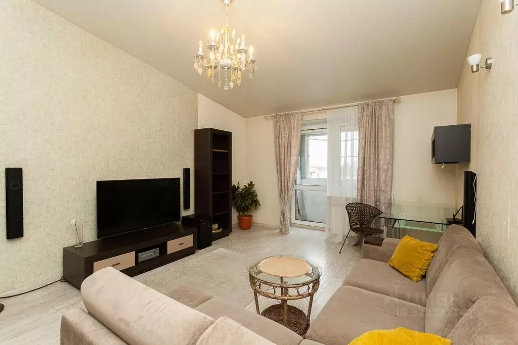 2-к кв. Калининградская область, Калининград Красная ул., 109 (54.0 м) - Фото 1